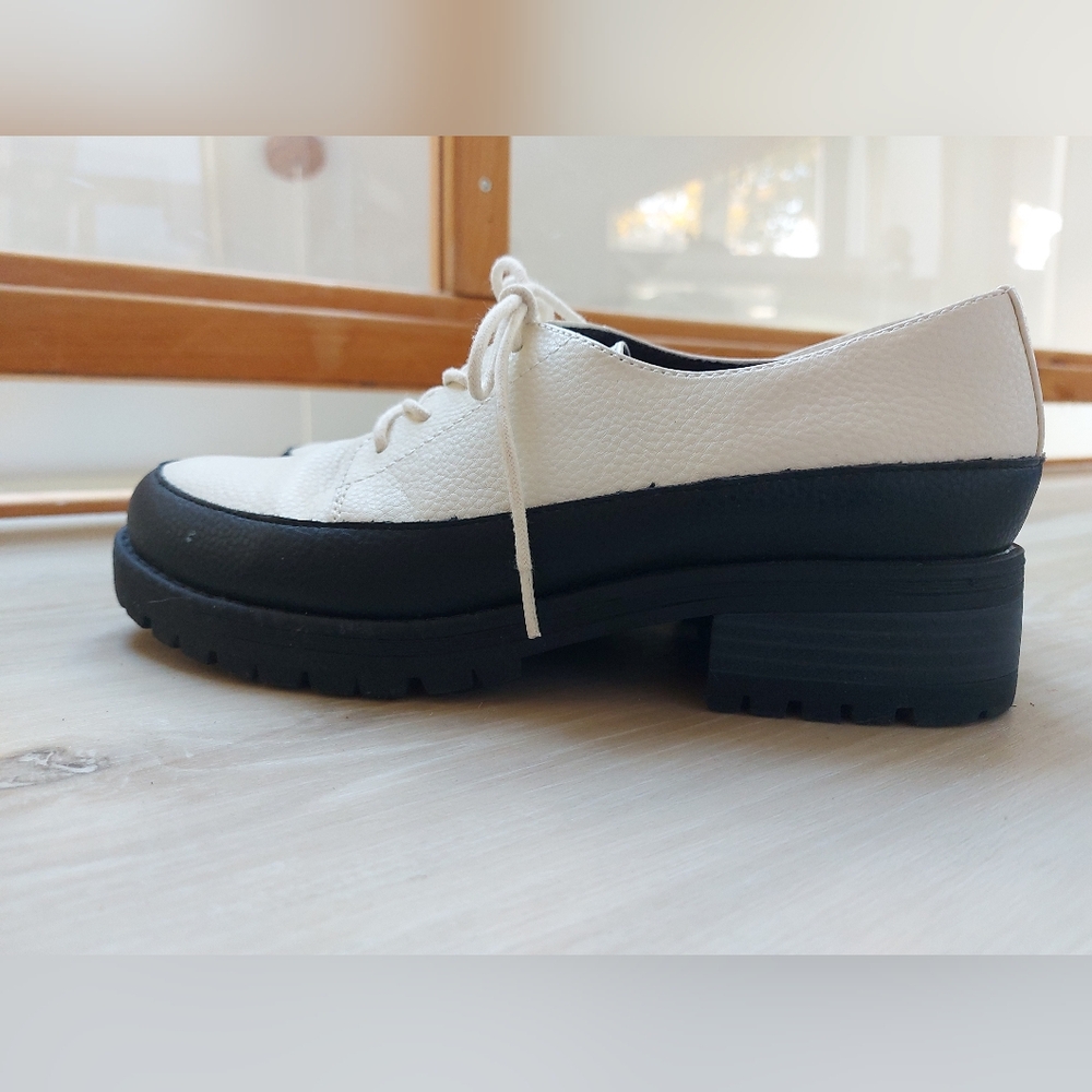 BC vegan leather oxfords - Picture 4 of 6